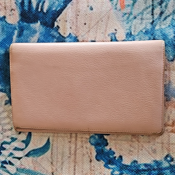 Vintage CHANEL Camellia Long Wallet - Picture 2 of 16